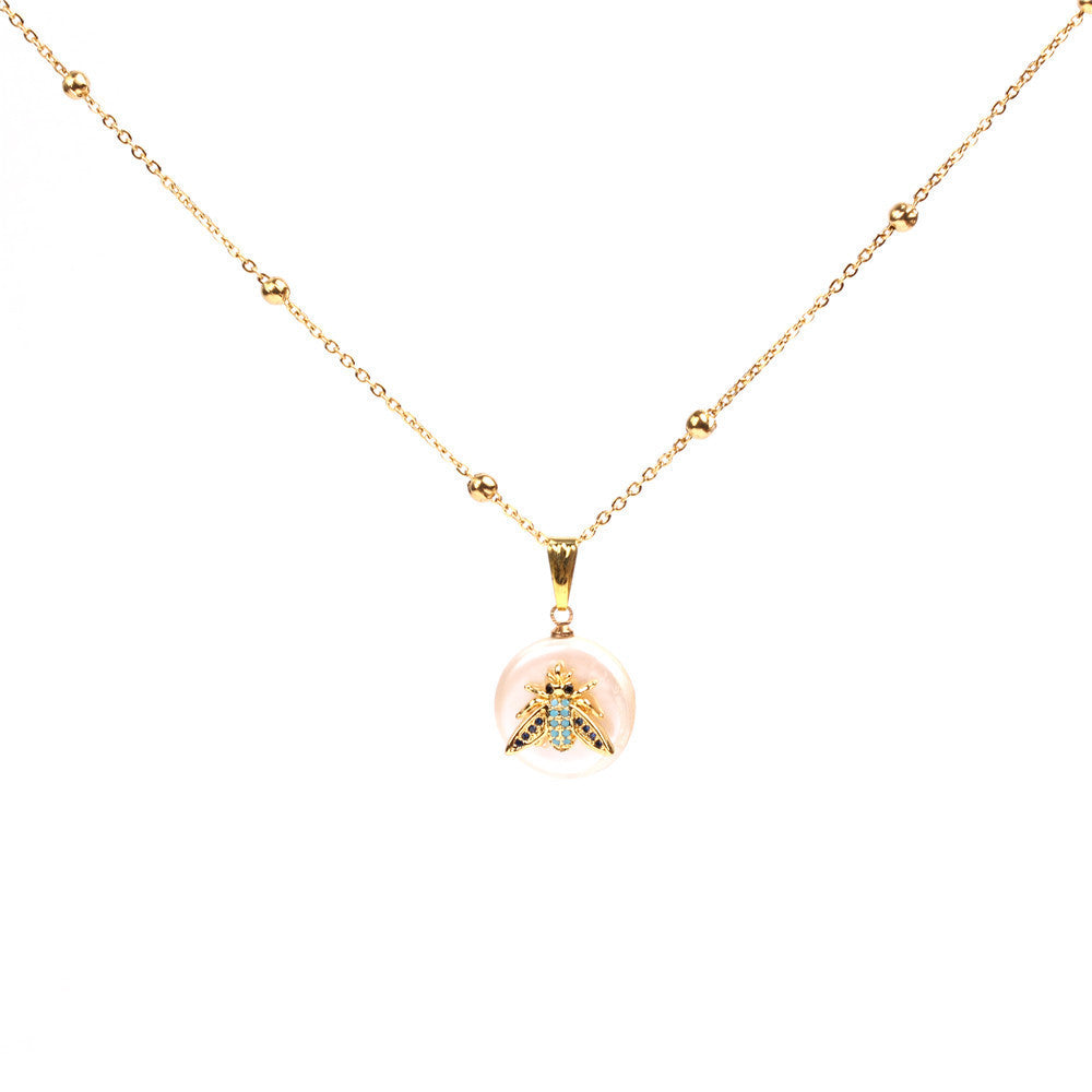 Micro-inlaid Zircon Bee Necklace, Twist-shaped Special-shaped Pearl Love Pendant Necklace